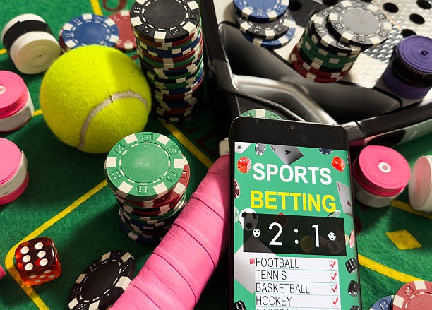 macau pool live blackjack dealer showing card dealing and game progression